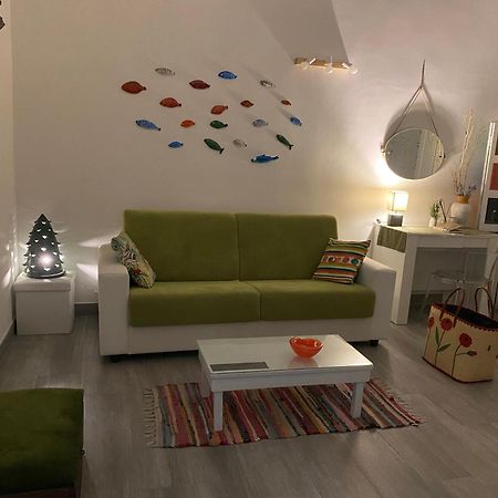 Iris Apartment, Comfort E Stile Nel Cuore Di Bisceglie Eksteriør billede