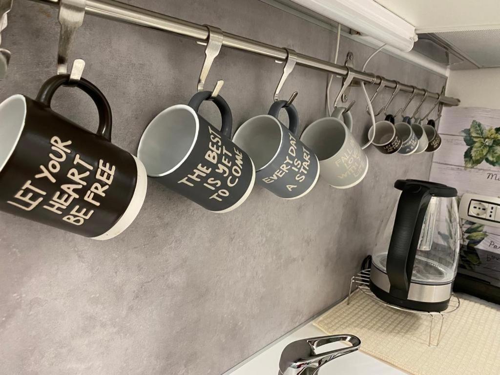 Iris Apartment, Comfort E Stile Nel Cuore Di Bisceglie Eksteriør billede