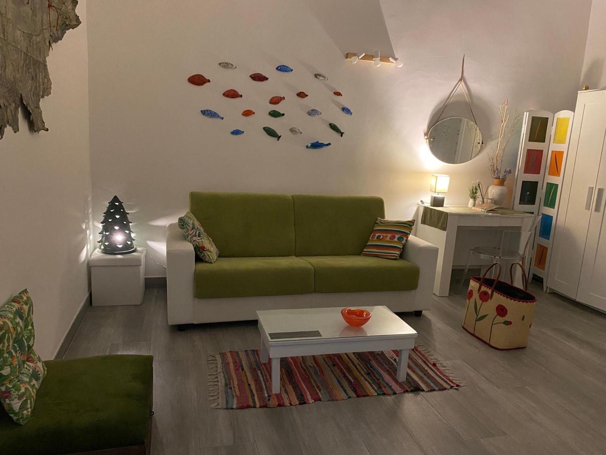 Iris Apartment, Comfort E Stile Nel Cuore Di Bisceglie Eksteriør billede
